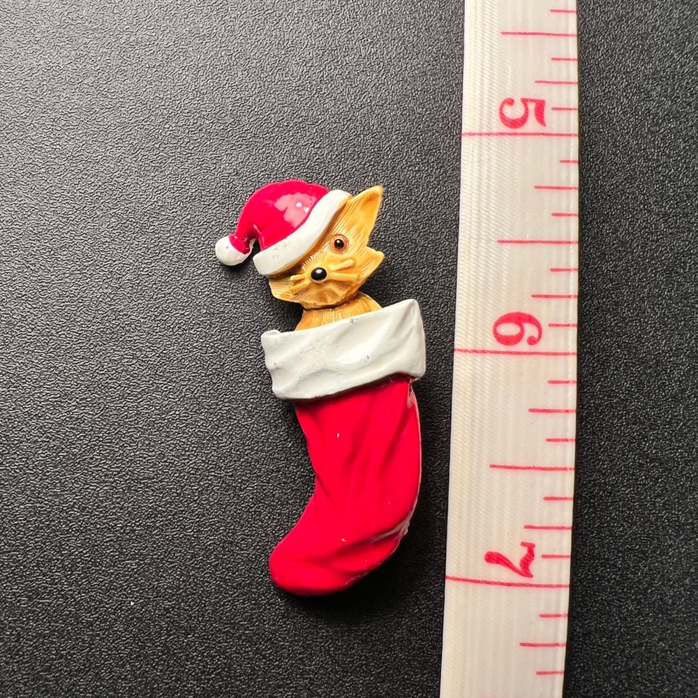 Vintage Christmas Cat Pin